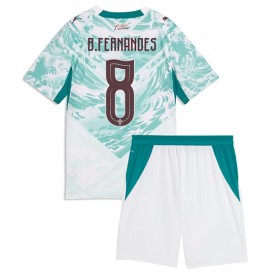Portugal Bruno Fernandes #8 Borte skjorte til barn VM 2026 Kortermet (+ korte bukser)